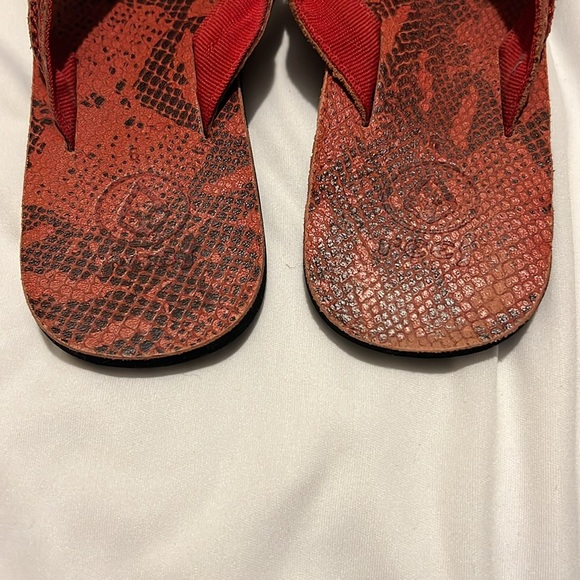 Vintage Reef Flip Flops from Montauk - Picture 4 of 6